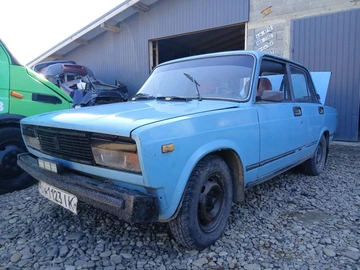 Авто ВАЗ 2105 1989 № 8007123