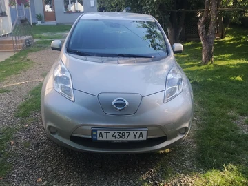Авто Nissan Leaf 2014 № 8007193