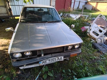 Авто Toyota Carina 1982 № 8007205