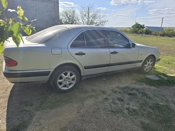 Авто Mercedes E Серия 2001 № 8007265