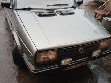Авто Volkswagen Jetta 1985 № 8007528