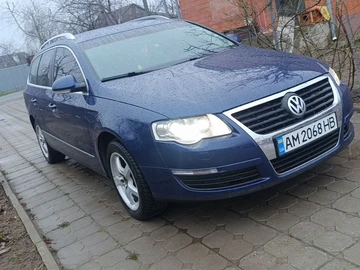 Авто Volkswagen Passat Variant 2009 № 8007552