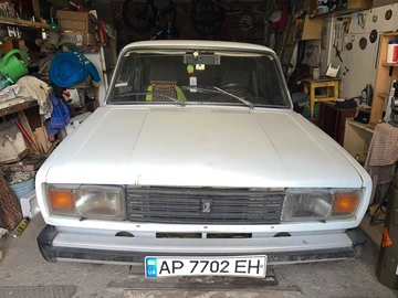 Авто ВАЗ 2105 1987 № 8007659