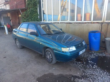 Авто ВАЗ 2110 1999 № 8007708