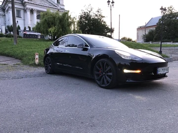 Авто Tesla Model 3 2020 № 8007999