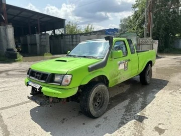 Авто Nissan Np 300 Pick Up 2000 № 8008009