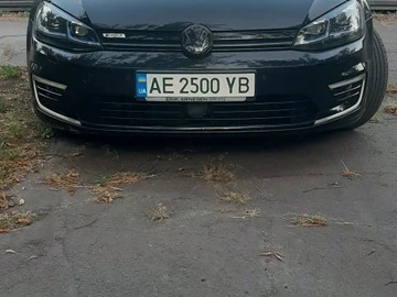 Авто Volkswagen Golf 2017 № 8008022