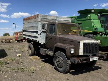 Авто ГАЗ 21 Волга 1994 № 8008098