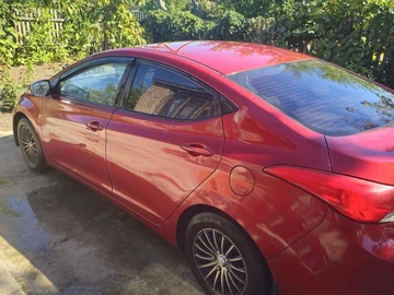 Авто Hyundai Elantra 2012 № 8008137