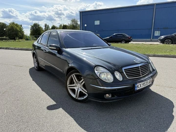 Авто Mercedes 500 2004 № 8008141