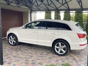 Авто Audi Q7 2009 № 8008386