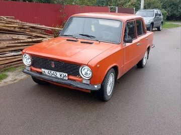Авто ВАЗ 2101 1981 № 8008400