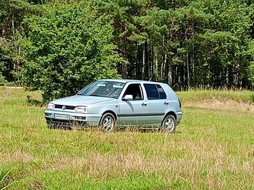 Авто Volkswagen Golf 1996 № 8008462