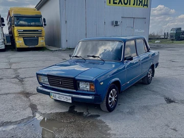 Авто ВАЗ 2107 2007 № 8008547
