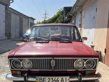 Авто ВАЗ 2103 1974 № 8008713