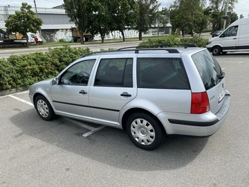 Авто Volkswagen Golf 2006 № 8008867