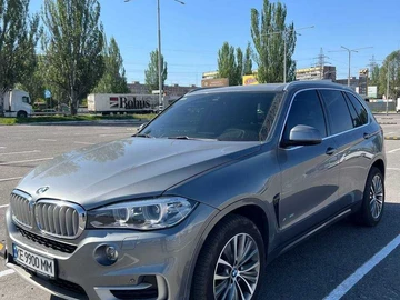 Авто BMW X5 2015 № 8008900