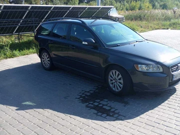 Авто Volvo V50 2009 № 8008974