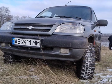 Авто Chevrolet Niva 2005 № 8009050