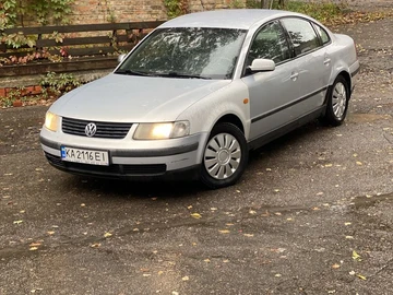 Авто Volkswagen Passat Sedan 1998 № 8009179