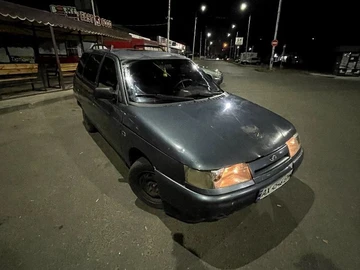 Авто ВАЗ 2111 2000 № 8009180