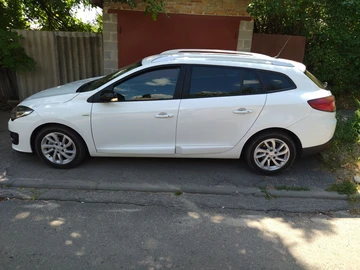 Авто Renault Megane 2015 № 8009205