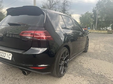 Авто Volkswagen Golf 2017 № 8009254