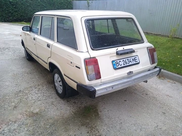 Авто ВАЗ 2104 1990 № 8009286