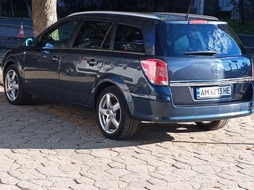 Авто Opel Astra 2010 № 8009450