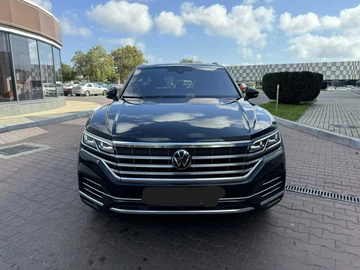 Авто Volkswagen Touareg 2022 № 8009488