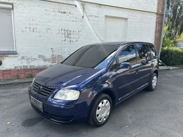 Авто Volkswagen Touran 2003 № 8009506