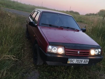 Авто ВАЗ 21099 1995 № 8009509