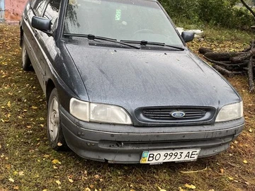 Авто Ford Escort 1993 № 8009663