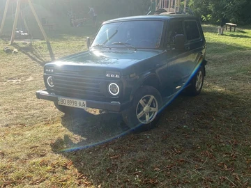 Авто ВАЗ 2121 1990 № 8009721