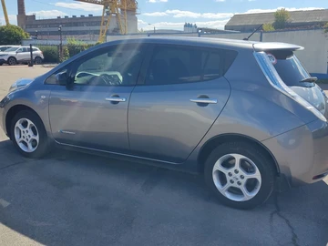 Авто Nissan Leaf 2016 № 8009873