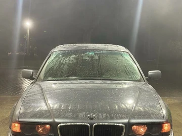 Авто BMW 7 Серия 2000 № 8009961