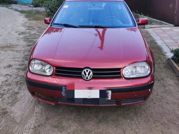 Авто Volkswagen Golf 2000 № 8009966