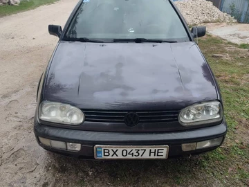 Авто Volkswagen Golf 1994 № 8010026