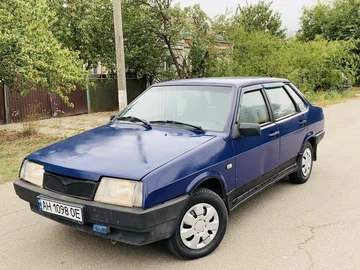 Авто ВАЗ 21099 1998 № 8010077