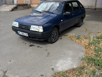 Авто Иж 2126 2004 № 8010079