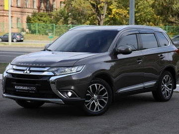 Авто Mitsubishi Outlander 2015 № 8010268