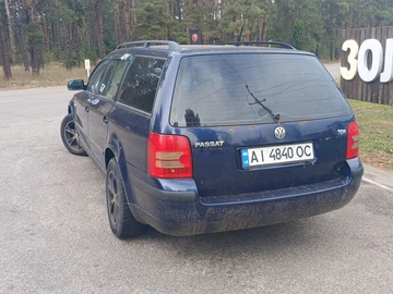 Авто Volkswagen Passat Variant 2002 № 8010270