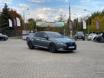 Авто Skoda Superb 2018 № 8010314