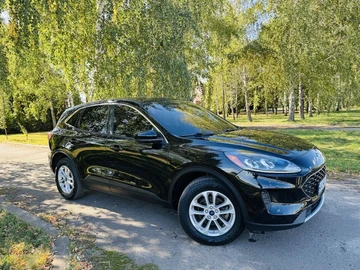 Авто Ford Kuga 2021 № 8010333