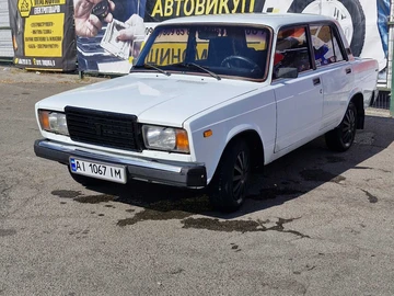 Авто ВАЗ 2107 2001 № 8010338