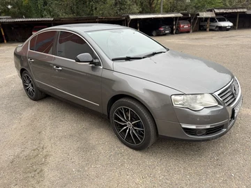 Авто Volkswagen Passat Sedan 2007 № 8010343