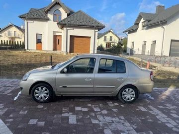 Авто Renault Clio Symbol 2009 № 8010452