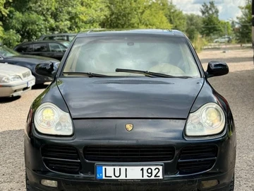 Авто Porsche Cayenne 2006 № 8010466