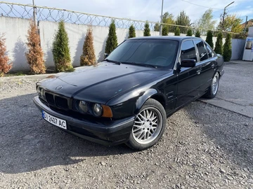 Авто BMW 5 Серия 1990 № 8010609