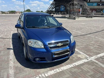 Авто Chevrolet Aveo 2008 № 8010641